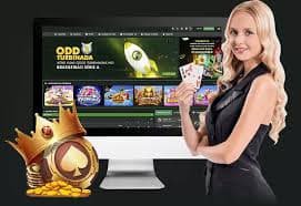 Antarmuka Colok Naga di aplikasi kilau4 menampilkan pemilihan angka dan jadwal undian